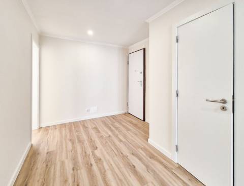 Apartamento T2 Cruz de Pau - Amora