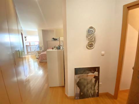 Apartamento T2 Condominio Fechado -  Setubal