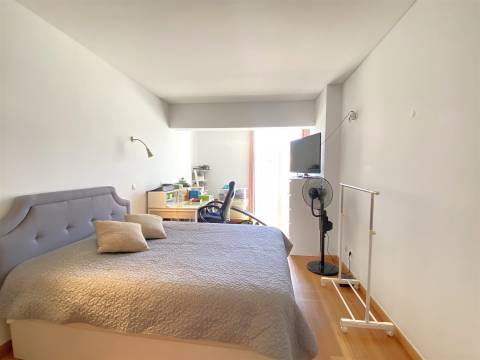 Apartamento T2 Condominio Fechado -  Setubal