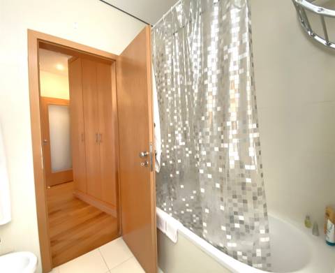 Apartamento T2 Condominio Fechado -  Setubal