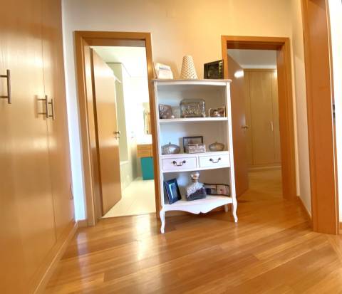 Apartamento T2 Condominio Fechado -  Setubal