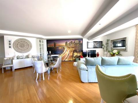 Apartamento T2 Condominio Fechado -  Setubal