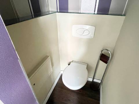 LOJA p/ Arrendar em Moscavide - Central - 3 gabinetes - 2 montras