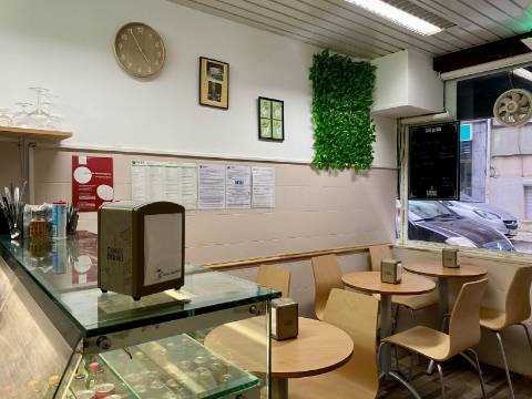 TRESPASSE - CAFÉ SNACK BAR em MOSCAVIDE