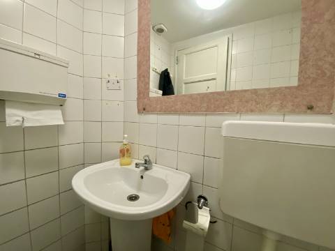 TRESPASSE - CAFÉ SNACK BAR em MOSCAVIDE