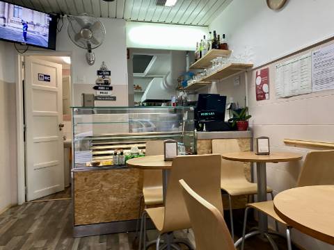 TRESPASSE - CAFÉ SNACK BAR em MOSCAVIDE