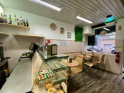 TRESPASSE - CAFÉ SNACK BAR em MOSCAVIDE