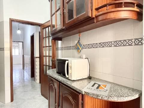 Apartamento T2+1 em Moscavide - RCH Alto c/ Terraço