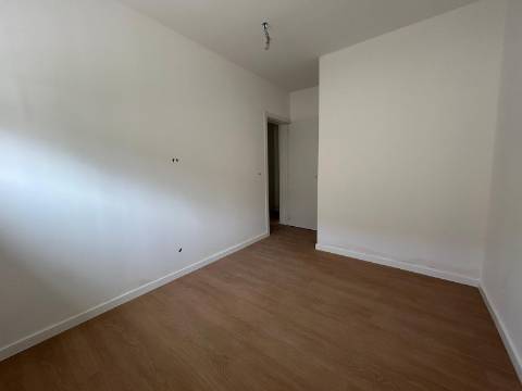 T2+1 - Lumiar p/ Venda - Remodelado - Terraço de 100m2