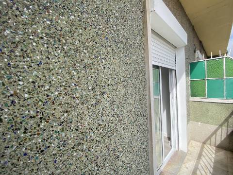 T2+1 - Moscavide - Recuperado - 4º andar - Varanda