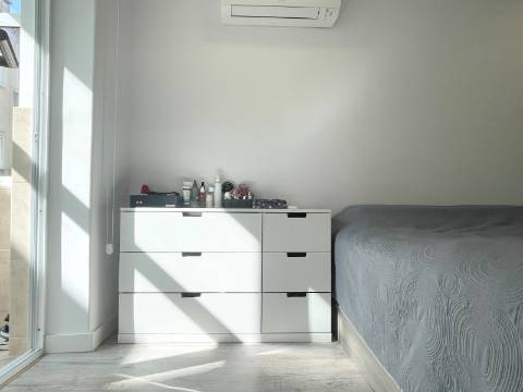 Apartamento T1 em Moscavide - Remodelado - 2º Andar