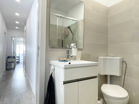 Apartamento T1 em Moscavide - Remodelado - 2º Andar