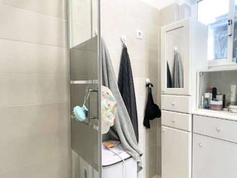 Apartamento T1 em Moscavide - Remodelado - 2º Andar