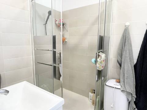 Apartamento T1 em Moscavide - Remodelado - 2º Andar