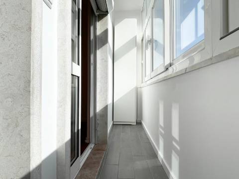 T2 Apartamento p/ Arrendar em Moscavide c/ cozinha equipada