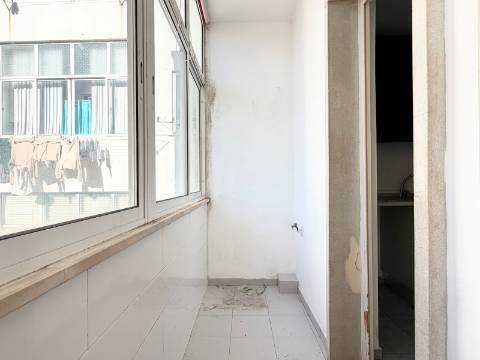 T1 p/ Arrendar em Moscavide