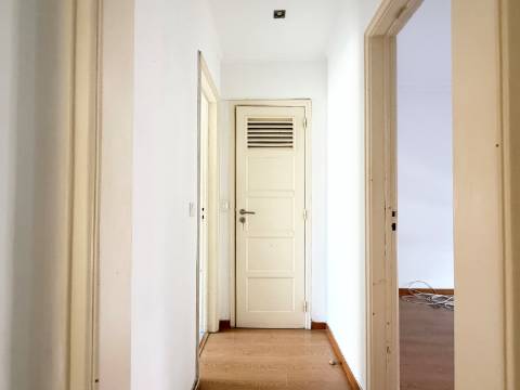 T1 p/ Arrendar em Moscavide