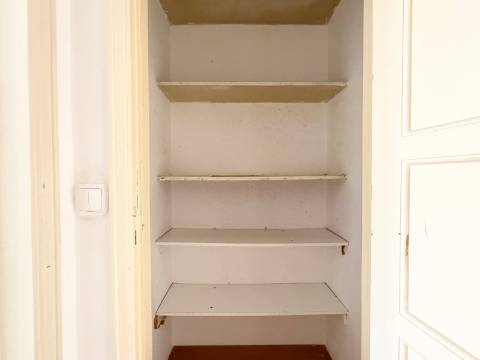 T1 p/ Arrendar em Moscavide