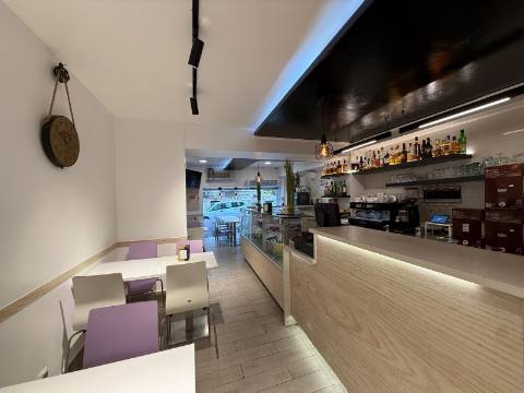 Av. Moscavide-Negócio para trespasse em Moscavide e Portela