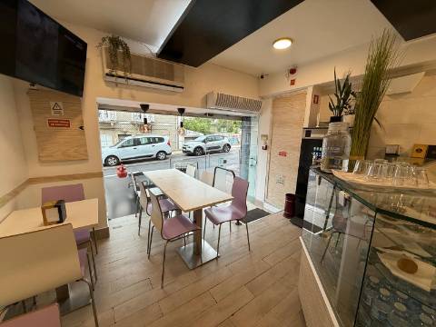 Av. Moscavide-Negócio para trespasse em Moscavide e Portela