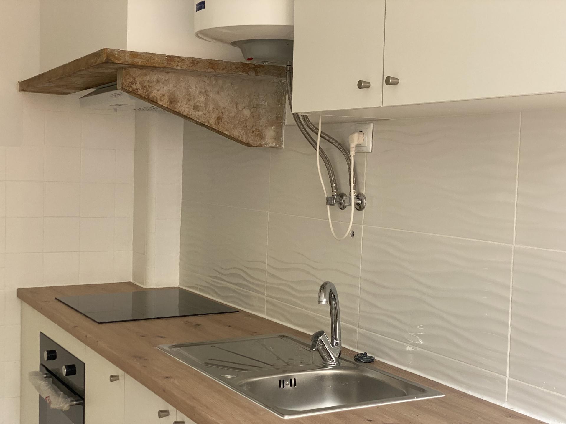 T2 em Moscavide p/ Arrendar - Varanda - 1º andar