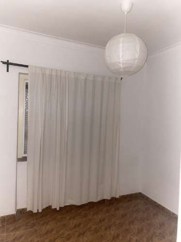 T1 em Moscavide p/venda - Central - Rch Alto