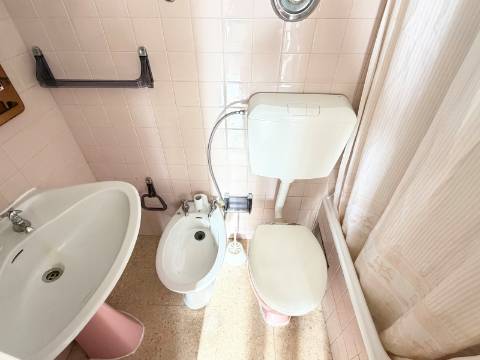 Apartamento T3 Lisboa em Arroios - 2º Andar - Equipado e Mobilado