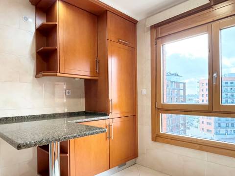 Apartamento T3 - Urb. Colinas do Cruzeiro - Excelente oportunidade