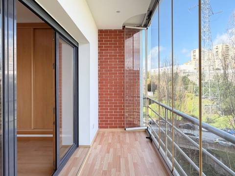 Apartamento T3 - Urb. Colinas do Cruzeiro - Excelente oportunidade