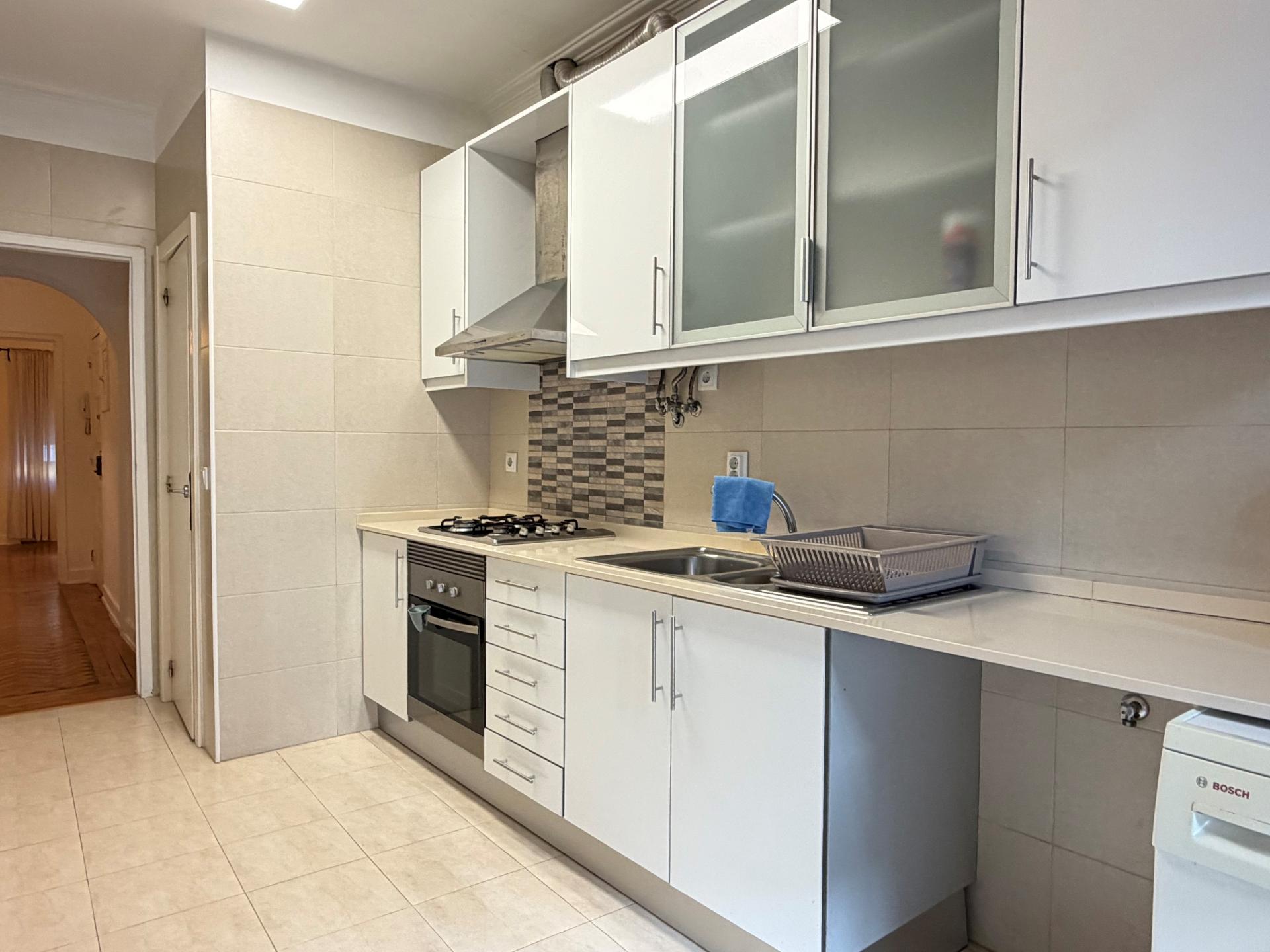 T2 p/ Arrendar - Moscavide - Excelente 2º Andar