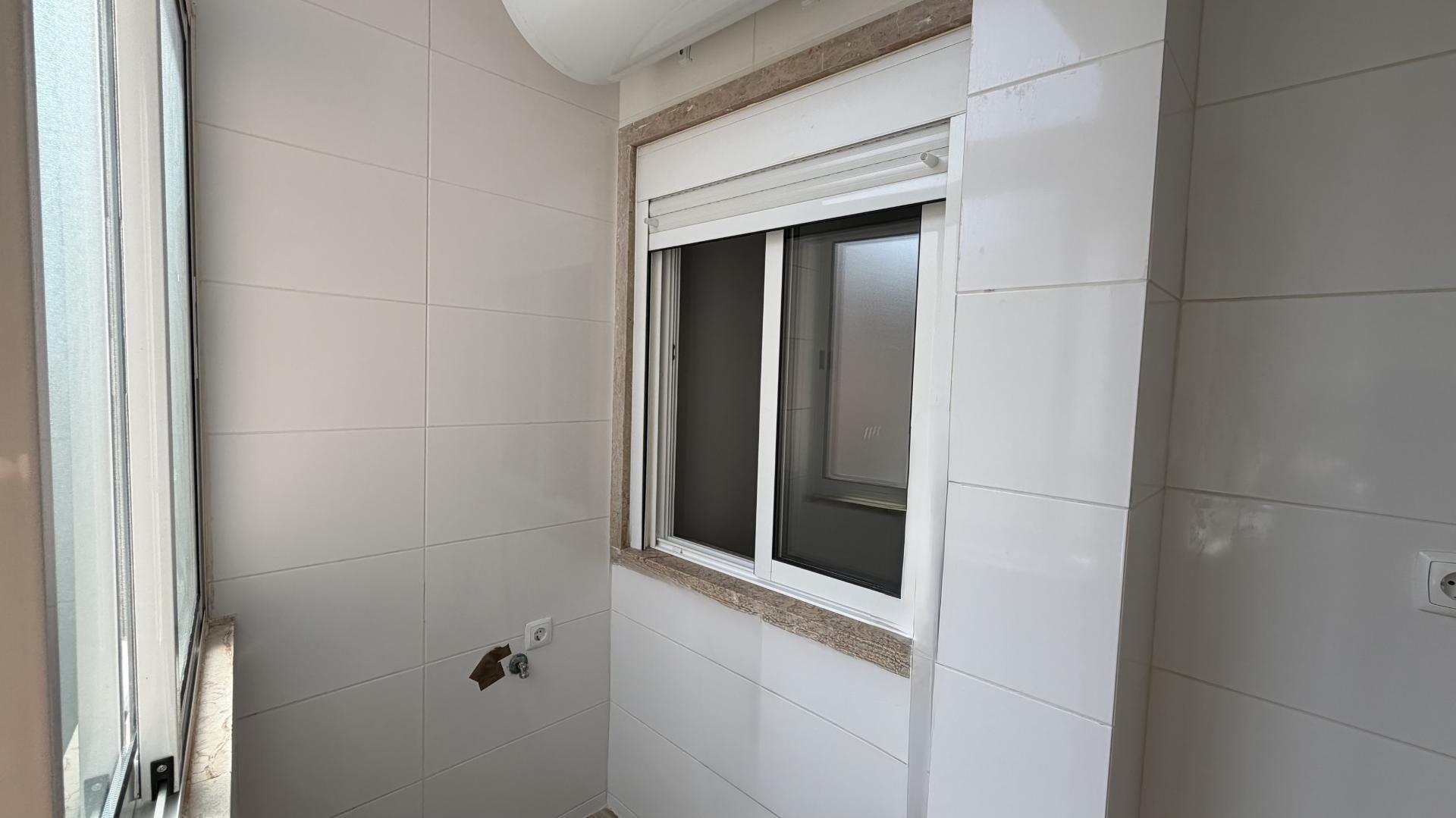 Apartamento T2 Moscavide - Central - Luminoso