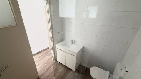 Apartamento T2 Moscavide - Central - Luminoso