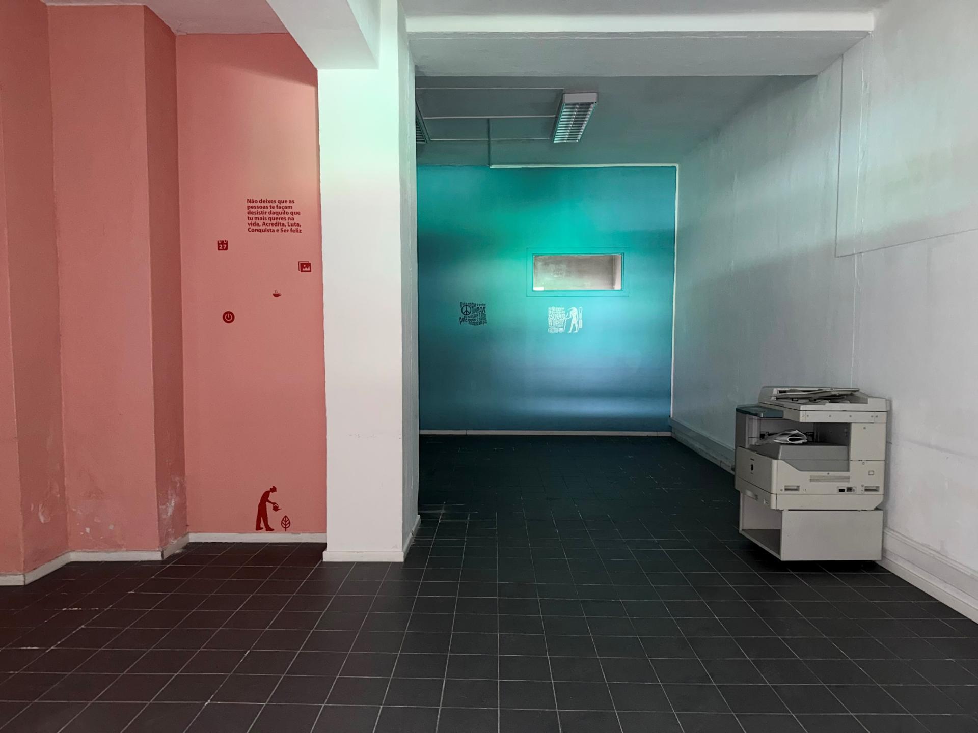 Loja em Moscavide - Muito bem localizada - Excelente Área 197m2