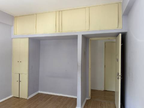 Apartamento T2 Bobadela - Bom estado - Varanda