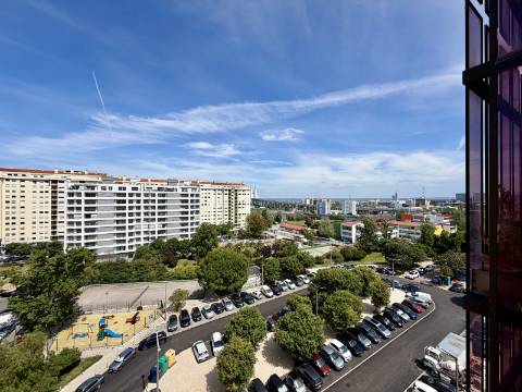 T2 - Sacavém - Quinta Património - Vista RIO - Arrecadação