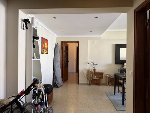 T2 - Sacavém - Quinta Património - Vista RIO - Arrecadação