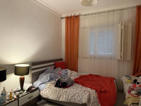 T1+1 p/ Venda em Moscavide - Terraço - RCH