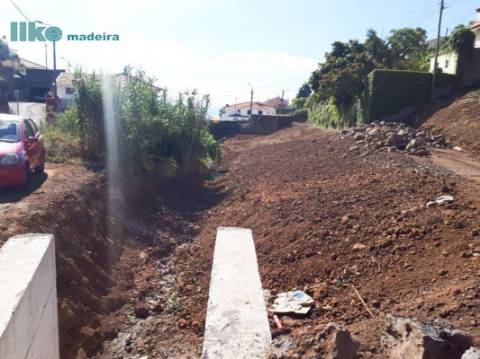 TERRENO SANTO ANTÓNIO