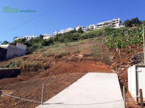 TERRENO SANTO ANTÓNIO