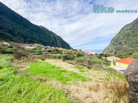 TERRENO DA CALÇADA - S. VICENTE