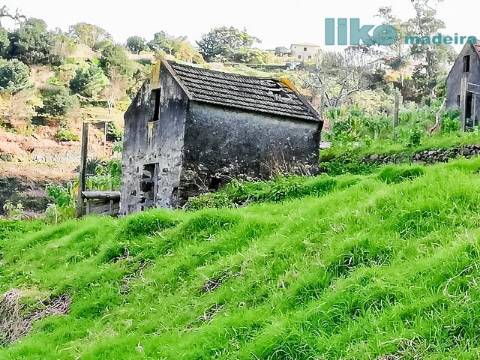 TERRENO DA CALÇADA - S. VICENTE