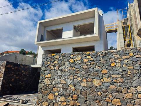 MORADIA POENTE DA MORENA