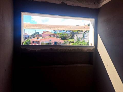 MORADIA POENTE DA MORENA