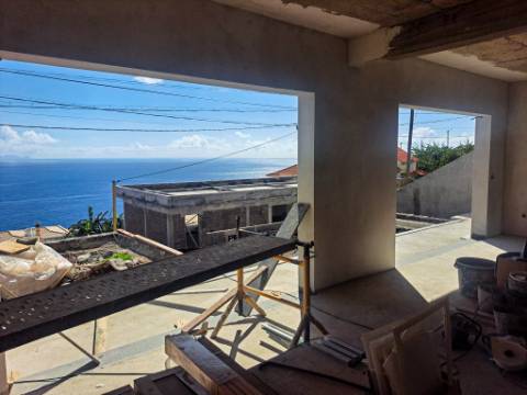 MORADIA POENTE DA MORENA