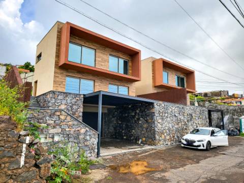 MORADIA NASCENTE DA MORENA