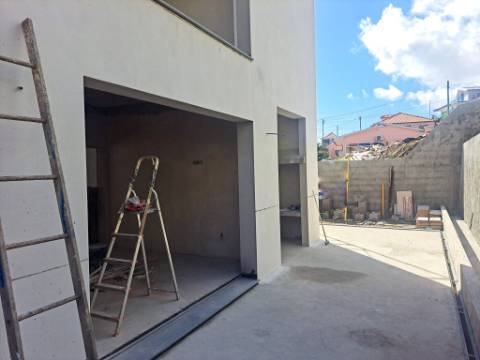 MORADIA NASCENTE DA MORENA