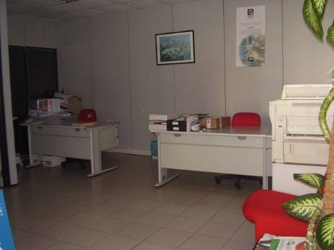 Loja, São Francisco Xavier, Setúbal.