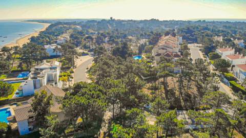 Moradia Geminada, Urbanização de Soltroia, carvalhal