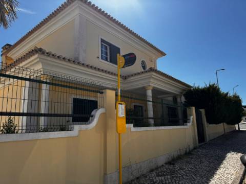 Moradia, T5 ,Quinta do Hilario Setubal