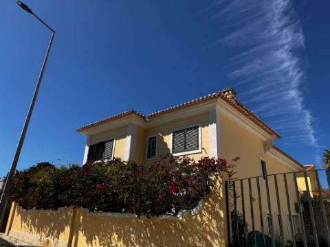 Moradia, T5 ,Quinta do Hilario Setubal